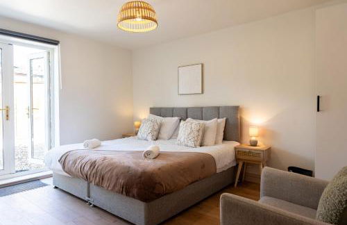 Cotswolds-Stroud-Large 5 Bedroom Home-Pool Table-Sleeps 10-Work or Leisure - Foto 12