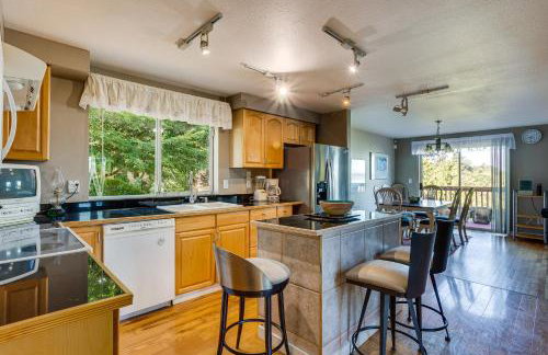 Federal Way Vacation Rental Bay and Mountain Views! - Foto 10