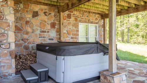 River Haven with Hot Tub - Foto 3