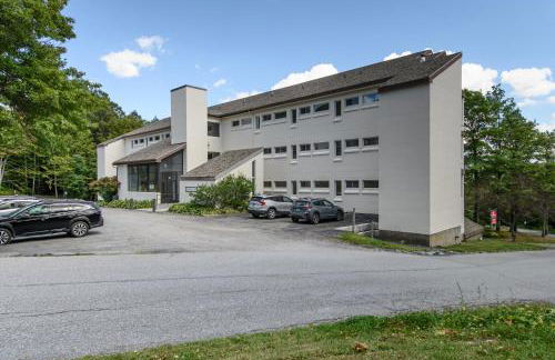 208 Village Gate Studio Bedroom Condo by RedAwning - Foto 32