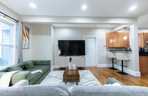 Cozy, Spacious Home Near Downtown Boston - Foto 26