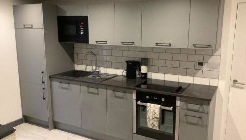 Modern 2 Bed Apartment in Bicester Town Centre - Foto 4, dishwasher