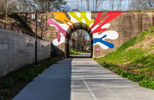 Stylish 2BR 1 Mile From Downtown And The Aquarium - Foto 48