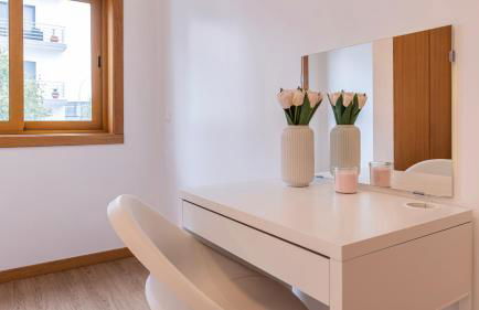 3 Bedroom Oeiras Wonder W/ Balcony by LovelyStay - Foto 35