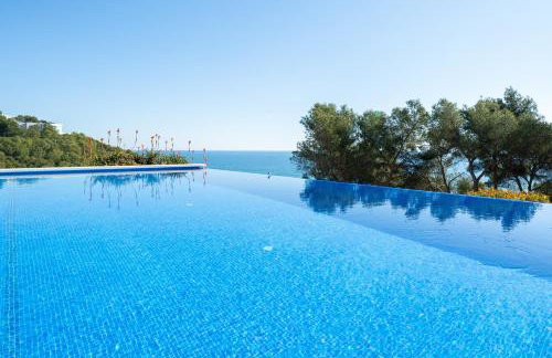 The beauty of Cala Tamarit - Foto 36