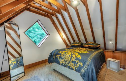 The Loft House - Photo 6