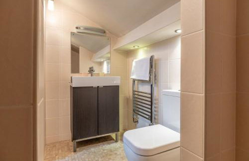 The Coach House - Cosy Retreat in Warwickshire! - Photo 13