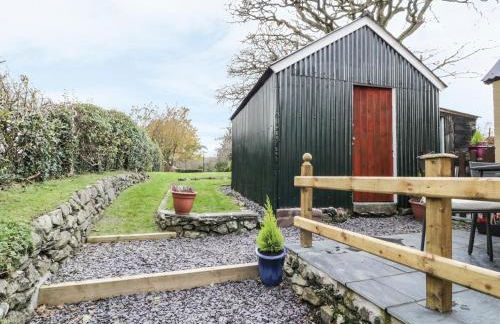 Llwyn Celyn - Foto 14