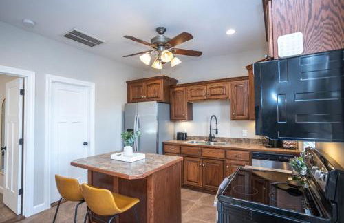 Tiny Home with Hot Tub Near Ft Leonard Wood! - Foto 25