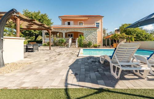 Holiday House Laetitia with pool - Foto 11