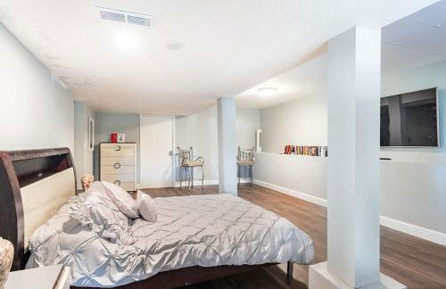 Independent Unit in Luxury Hillsborough Retreat Pool, Hot Tub and Views - Foto 14