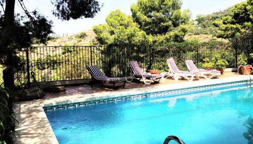 Rentcostadelsol Villa Pinares-Malaga - Foto 2