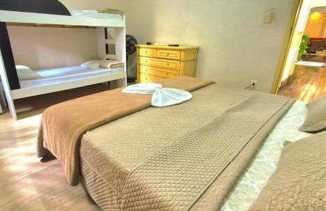 Suítes Colibri da Serra - Piscina & Conforto em Itaipava RJ - Foto 23