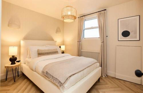 The Kensal Rise Retreat - Stunning 4bdr Home With Garden - Photo 28