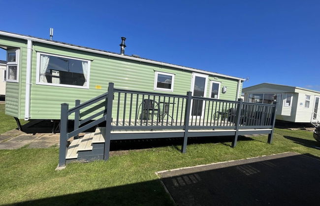 Heacham Beach Coastal 2 Bedroom Chalet Retreat - Photo 1