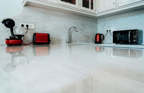 Mes à Moi in Pezenas - Appartements de charme - Baignoire Balnéo - Foto 7