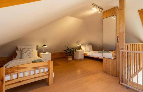 Nature Retreat Pool, Hot Tub, Sauna, Hiking-Caves - Photo 17