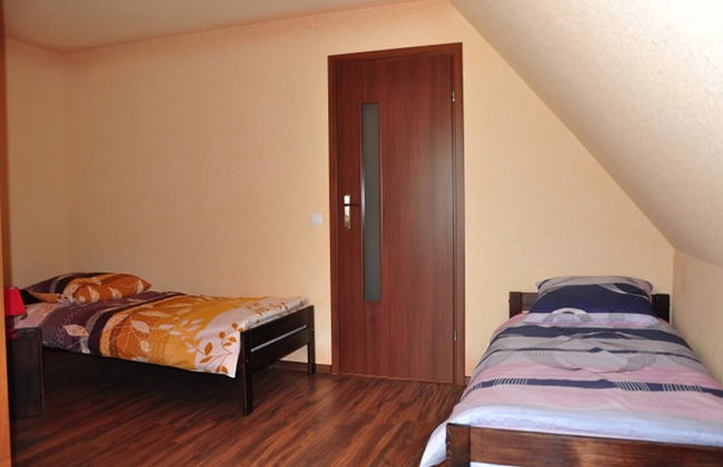 Przytulny Domek z Sauna , Jacuzzi i Basenem - Photo 3