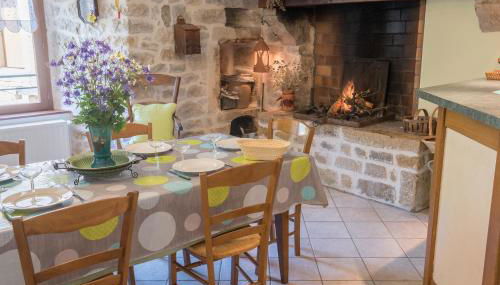 Gîte Gîtes de France 3 épis 6/7 pers aux Salelles - Foto 5