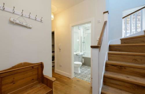 By The Sea - Foto 18