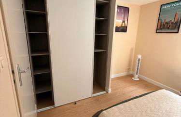 T2 élégant plus piscine - Photo 22