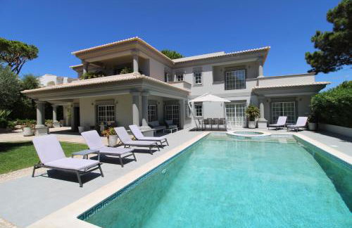 Charming Exceptional Golf Villa in Algarve - Photo 46