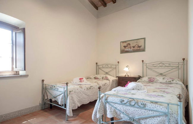 Azienda Agricola e Agriturismo Vallorsi - Foto 19