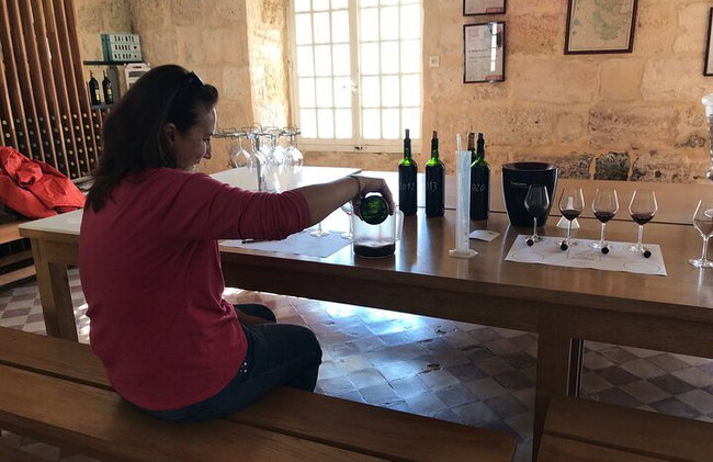 Blending workshop and tour of the chateau - Photo 8