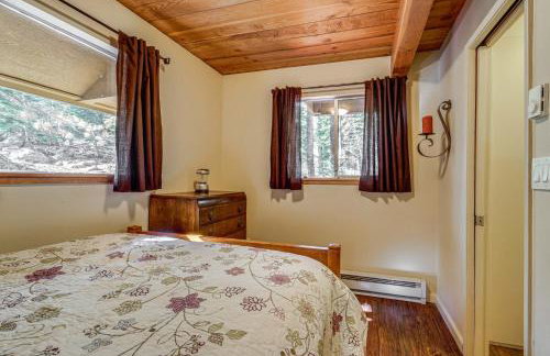 Near Slopes, Donner Lake and Trails! Woodsy Retreat - Foto 14