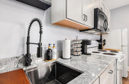 Remodeled Mins to Beach & Downtown Downstairs - Foto 23