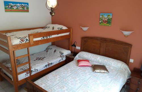 Appartement en rez de chaussee de maison - Foto 7