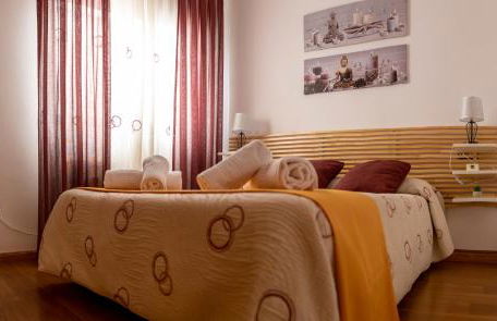 Acogedor Dúplex Albaicín con Wifi 5G y Parking gratuito, cerca del Mirador San Nicolás - Foto 2