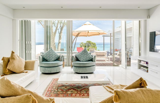 Villa Bleu Blanc in Camps Bay With Pool and Views - Foto 39