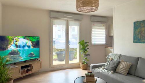 La Voulzie Appartement - Proche centre avec parking privé - Foto 3