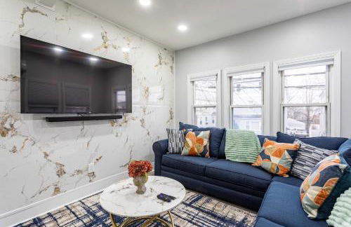 Modern Escape 3BR Apt with Parking - Foto 49