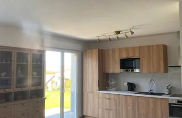 VILLA VUE LAC -3 chambres jardin-proche du lac et du Centre-ville , 2 places parking - Foto 13