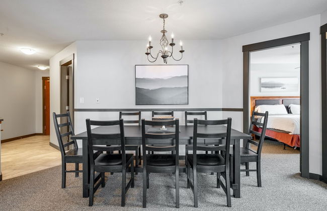 LARGE 3-Br 3-Ba | Ski In/Out | Pool & Hot Tubs | Central Upper Village Location - Foto 16