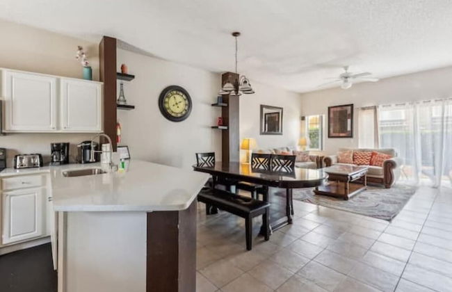 Beautiful Townhome at Lake Barkley With Pool View! - Foto 12