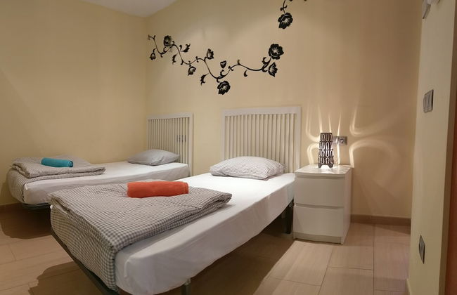 Bed And Go Lloret - Photo 8