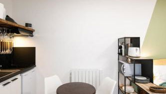 Suite Kella Tassin - Beau studio rénové - Photo 2