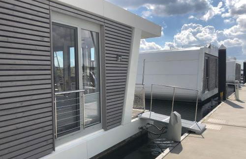 Schwimmendes Ferienhaus Heimathafen - Foto 17