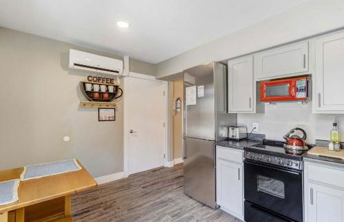 Vermijo Nook Walk to OCC Downtown w Fire Pit - Foto 9