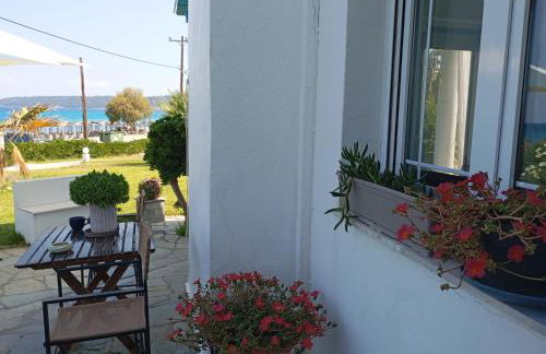 Sunset Beach House Posseidi - Photo 55