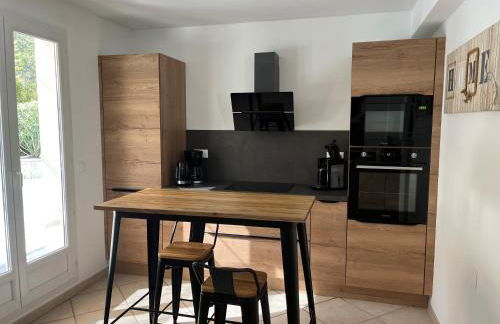 Golf de Pont Royal Villa du Lac climatisée 3 chambres Piscine chauffée Parking et Garage - Foto 9