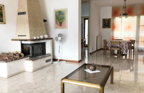 Big Apartment with Lake View and Three Bedrooms - Foto 14