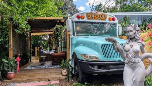 Cozy AF Medusa the Bus-Lux - Foto 3