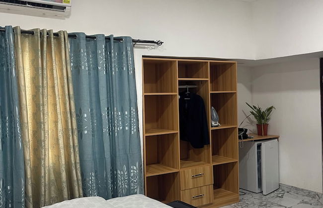 Peach City Apartments - Photo 16