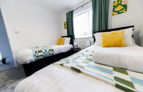 Spacious 2Bed - Great for Contractors - Driveway&Garden - Foto 25