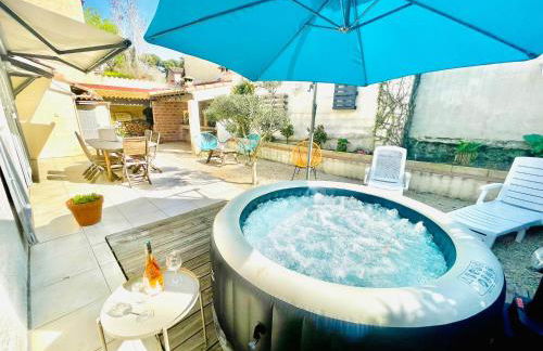 Villa Confort Jacuzzi Clim Parking classé 3 étoiles - Photo 1