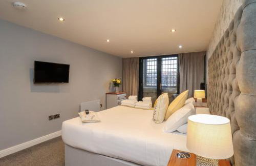 Premier, Transit & Lady Hilda Engine Shed - Photo 17